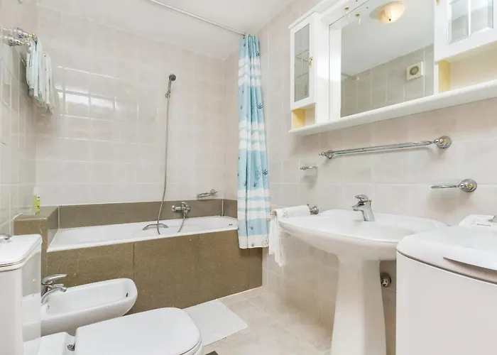 House Sea Front 度假居 特罗吉尔