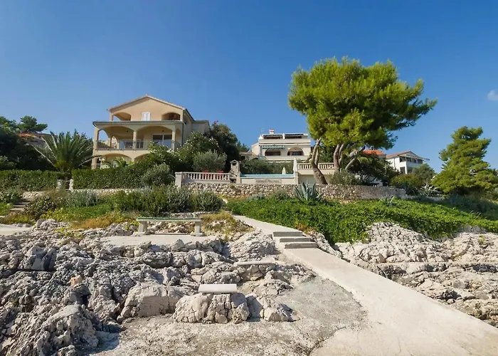 House Sea Front *